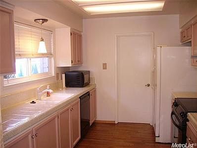 2nd image of 2510 Homewood Dr