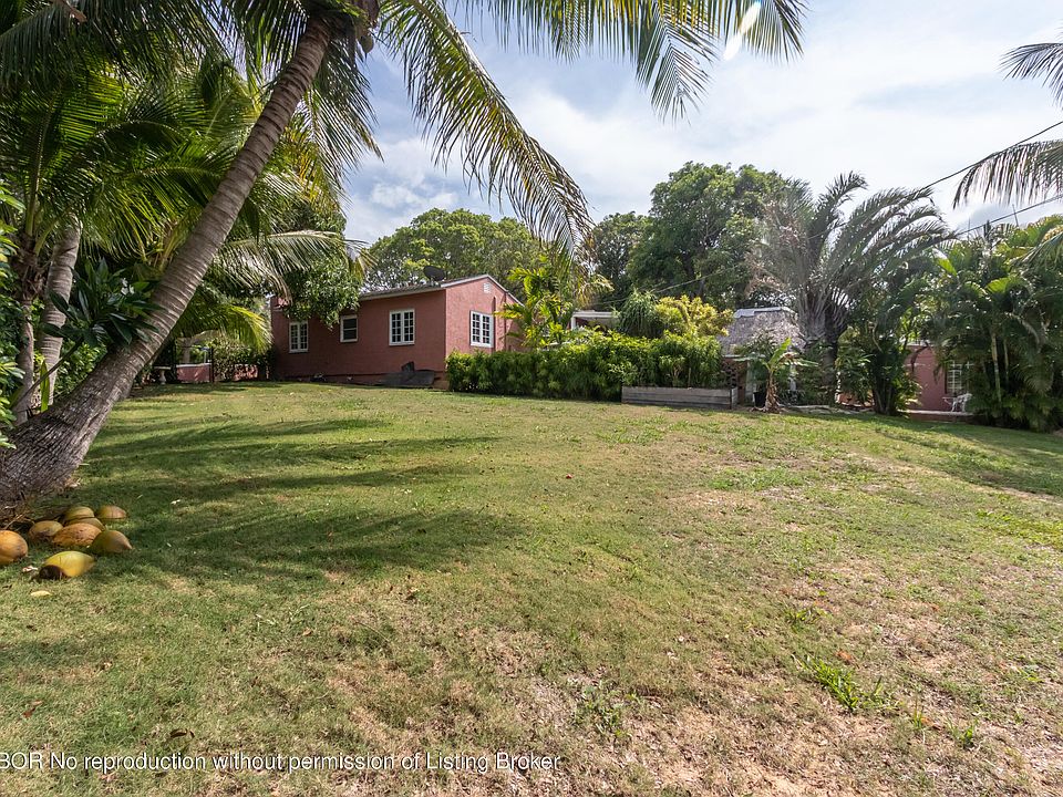 901 39th Ct, West Palm Beach, FL 33407 | Zillow