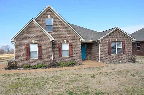1st image of 71 Birch Hollow Ln