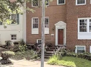 3231 Viscount Ct, Annandale, VA 22003