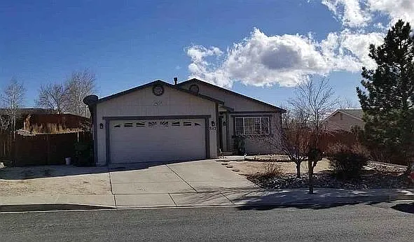 5512 Hurricane Ct photo 1