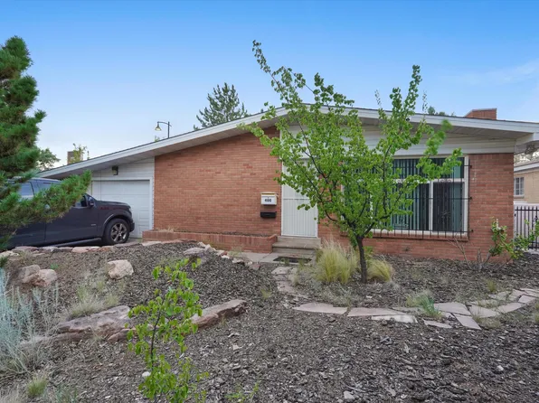 400 Sierra Dr SE, Albuquerque, NM 87108