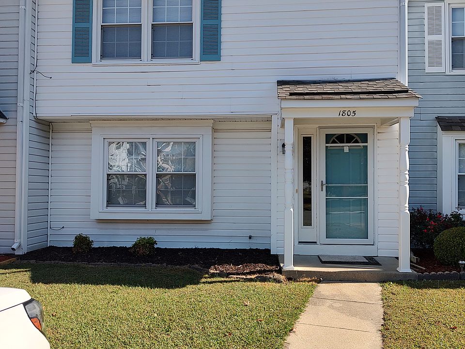 Front of townhouse