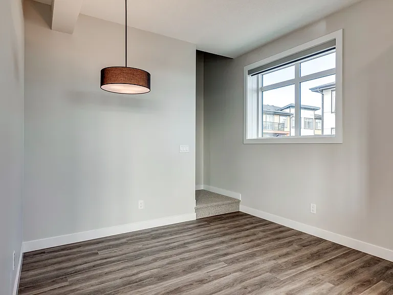 4613 Seton Dr SE — Photo 8