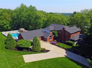 5302 Hardt Rd, Gibsonia, PA 15044