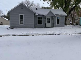 114 4th Ave SW, Le Mars, IA 51031