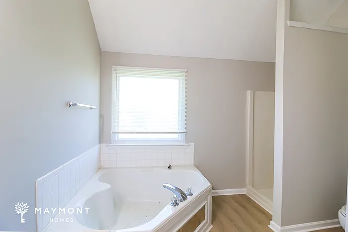 444 Grove Park Dr — Photo 11