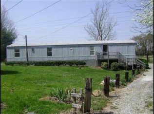 1917 Creason Dr, Maryville, TN 37801