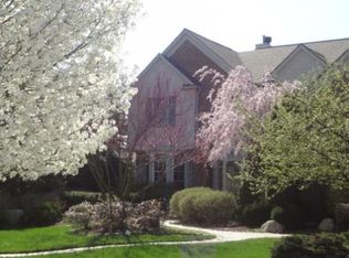 480 Sylvan Dr, Canton, MI