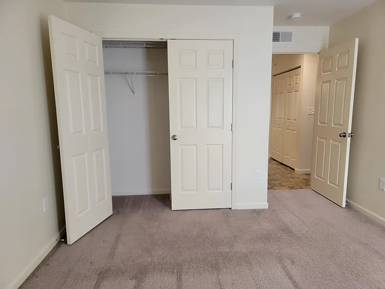 130 Tom Ave #E — Photo 11