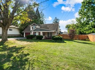 28 3rd St, Yorkville, NY 13495