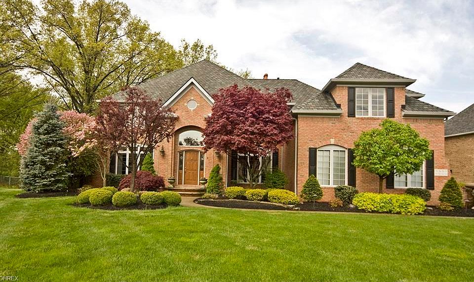 1st image of 2222 Lands End Ln