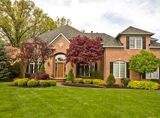 2222 Lands End Ln, Westlake, OH