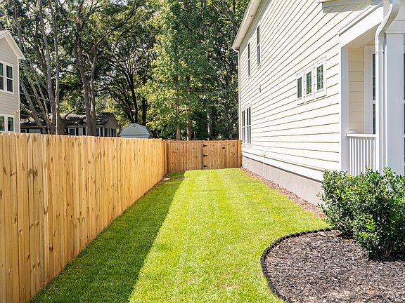 5th image of 4113 Craig Ascue Ln