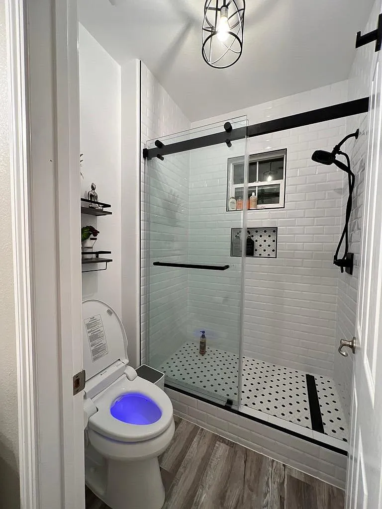 1 bed, 700 sqft, $2,000 — Photo 4