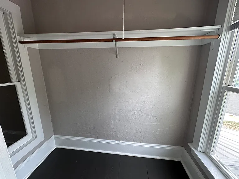 300 N Sprague St #3 — Photo 15