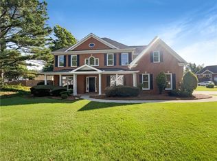 2064 Morning Brook Cir, Lawrenceville, GA 30043