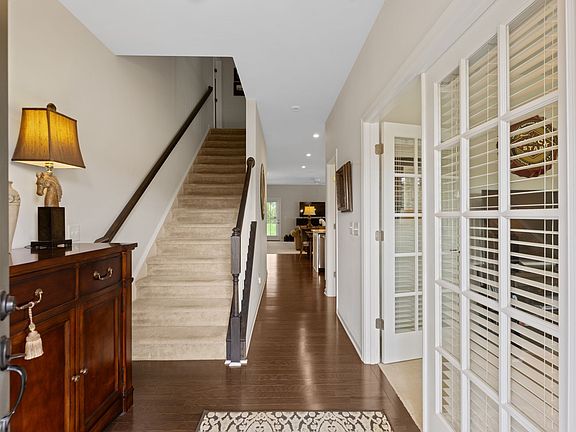 4th image of 226 Audrey Dr