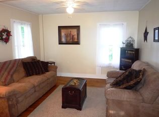 8710 Grange Hill Rd, Sauquoit, NY 13456