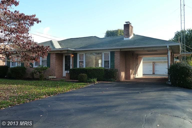 1st image of 9707 Driftwood Ln