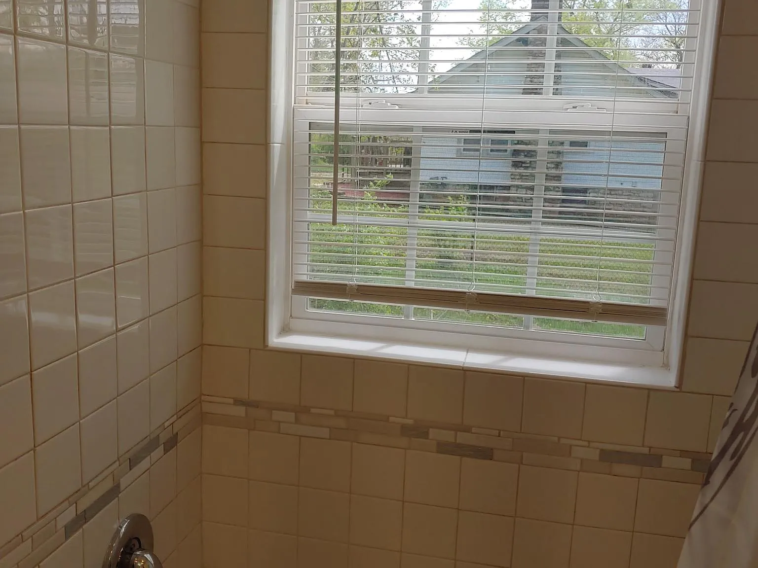 2 bed, 576 sqft, $975 — Photo 4