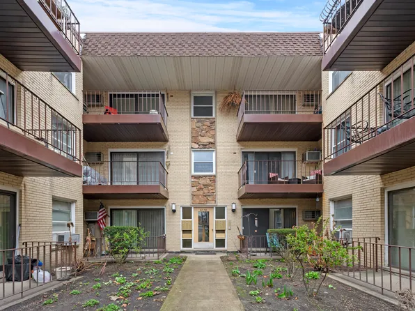 4336 N Keeler Ave APT 3C, Chicago, IL 60641