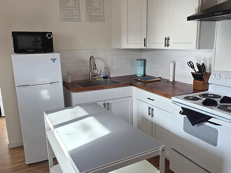 237 N Beville Ave #4 — Photo 3