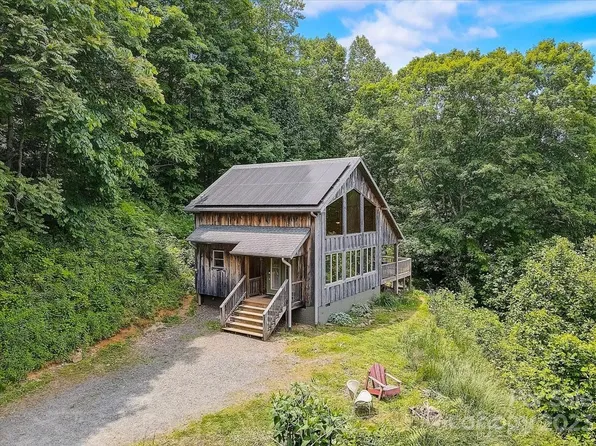 122 Lower Loop, Bakersville, NC 28705