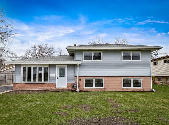 2nd image of 2616 N Pauline Ave