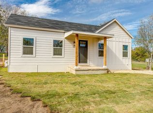 512 Star St, Hico, TX 76457