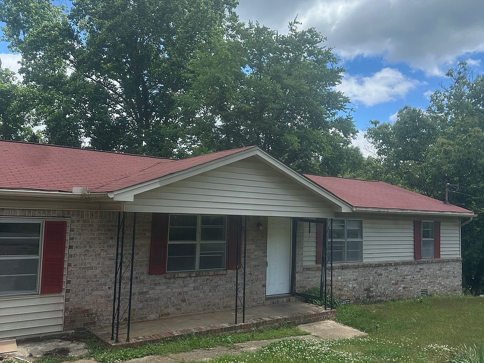 1st image of 103 Leigh Ann Cir