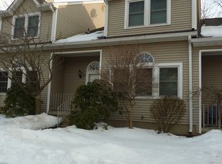 516 Faulkner Dr, Hackettstown, NJ 07840