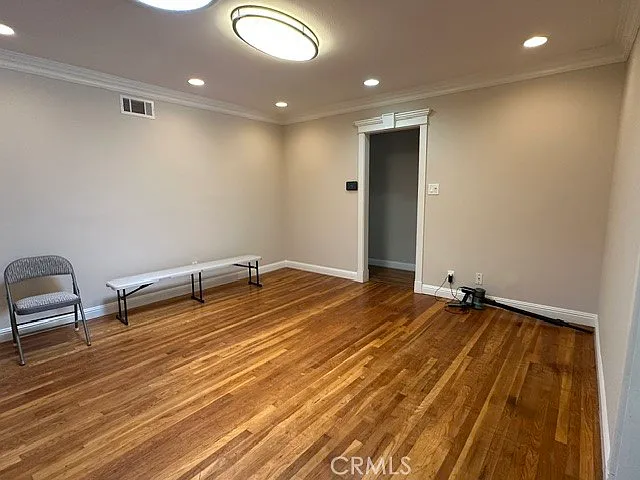 14721 Stanton Ave — Photo 3