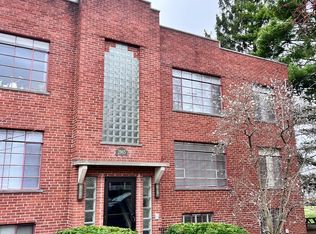 2865 Erie Avenue, Cincinnati, OH 45208