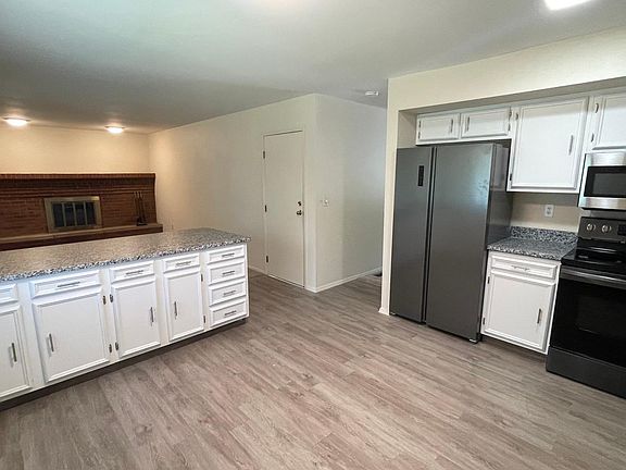 2nd image of 7324 Dabel Ct