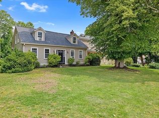 581 Cohannet St, Taunton, MA 02780