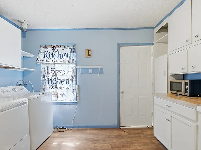 253 E Ettwein St #A1 — Photo 2