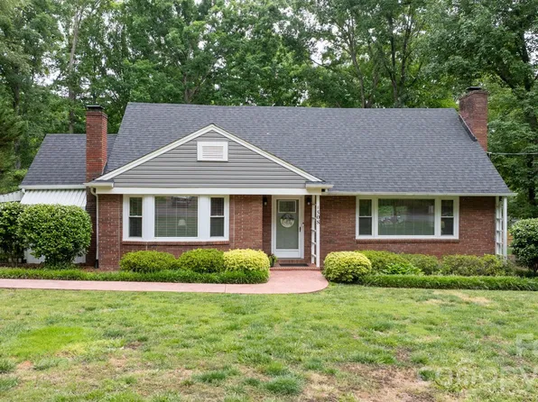 508 2nd Ave NE, Conover, NC 28613