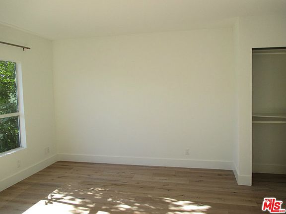 5th image of 940 Larrabee St #408