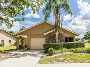 4915 Calamondin Cir, Pompano Beach, FL 33063