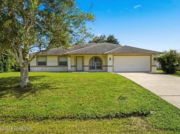261 Vin Rose Cir SE, Palm Bay, FL 32909