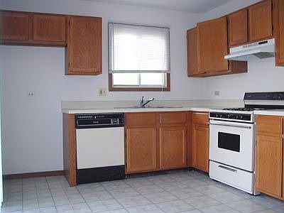 Eat-in Kitchen
