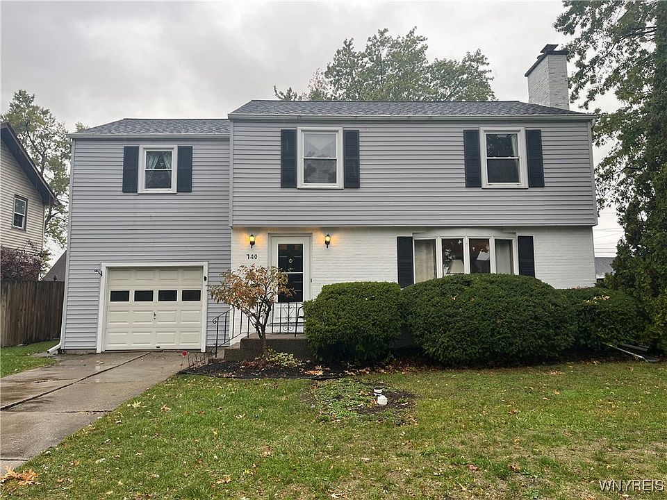 1st image of 740 Parkhurst Blvd