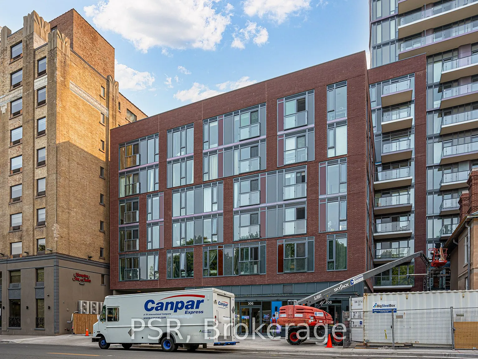 4 bed, $3,999 — Photo 4