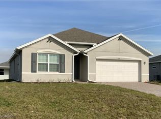 524 Glendale Ave, Labelle, FL 33935