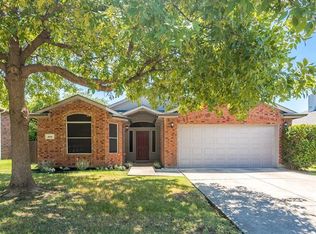308 Willowlake Dr, Little Elm, TX 75068