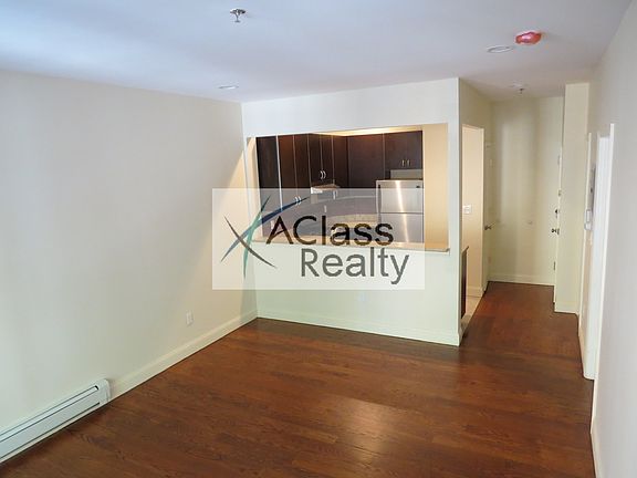 2nd image of 3085 32nd St APT 3F