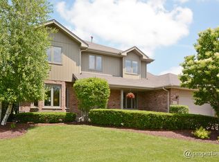 8448 Brookside Glen Dr, Tinley Park, IL 60487