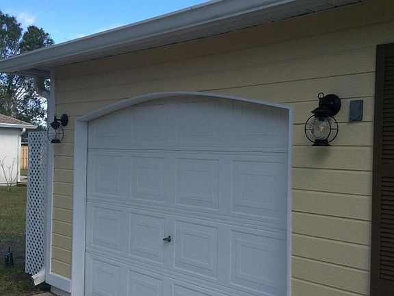 3rd image of 1421 California Dr