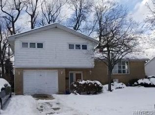 96 Avery Pl, Cheektowaga, NY 14225